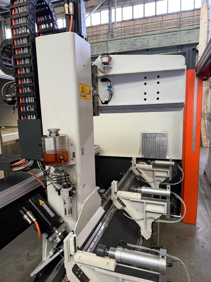 Used MACHINING CENTRE ELUMATEC SBZ 122/70 PLUS YEAR 2022