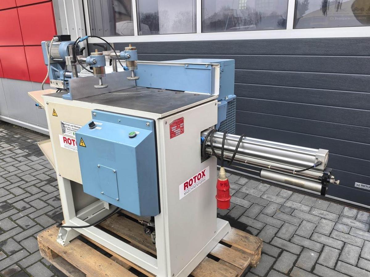 Used AUTOMATIC POST MILLING MACHINE ROTOX SAF 365