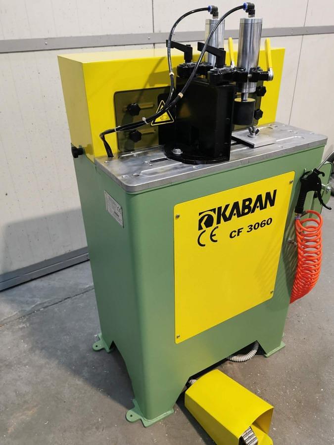 Używane FREZARKA DO SŁUPKA AUTOMATYCZNA KABAN CF 3060 ROK 2008
