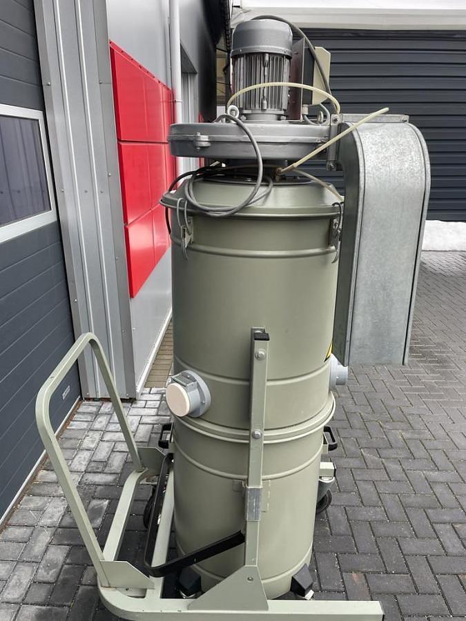 Używane ODCIĄG WIÓRÓW EMMEGI ASPIRATORE M 64ODCIĄ WIÓRÓW EMMEGI ASPIRATORE M 64