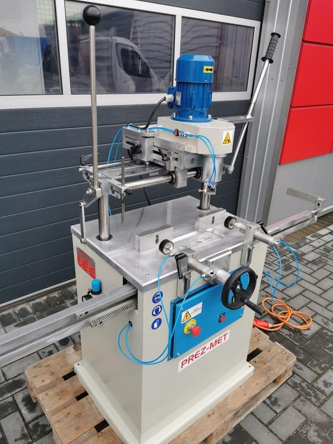 Used MILLING AND COPYING MACHINE PREZ-MET 42 MP YEAR 2008