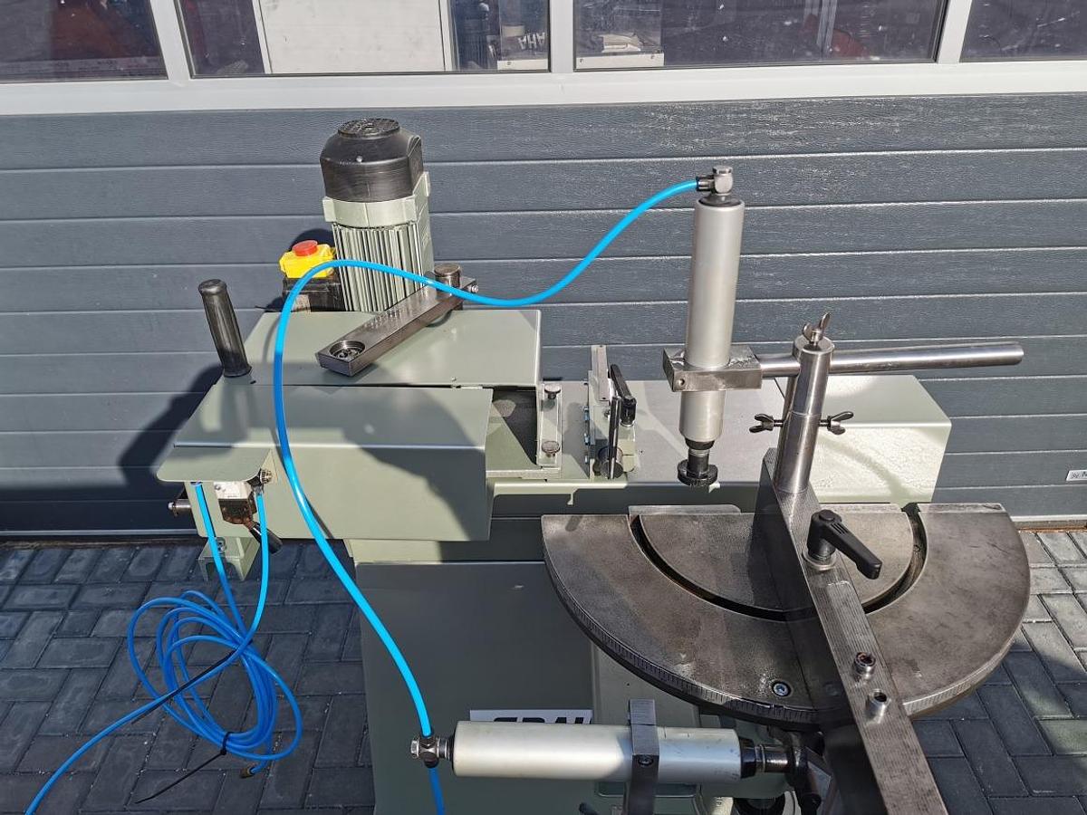 Used POLE MILLING MACHINE GRAULE AKF 6/300