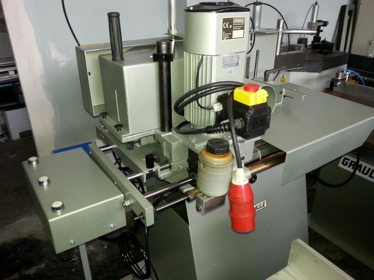 Używane FREZARKA DO SŁUPKA AUTOMATYCZNA GRAULE AKF 6/250