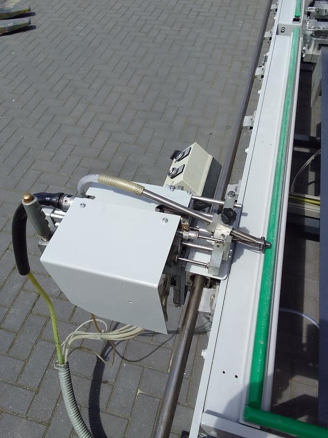 Used ELUMATEC FITTING TABLE FAZ 2800
