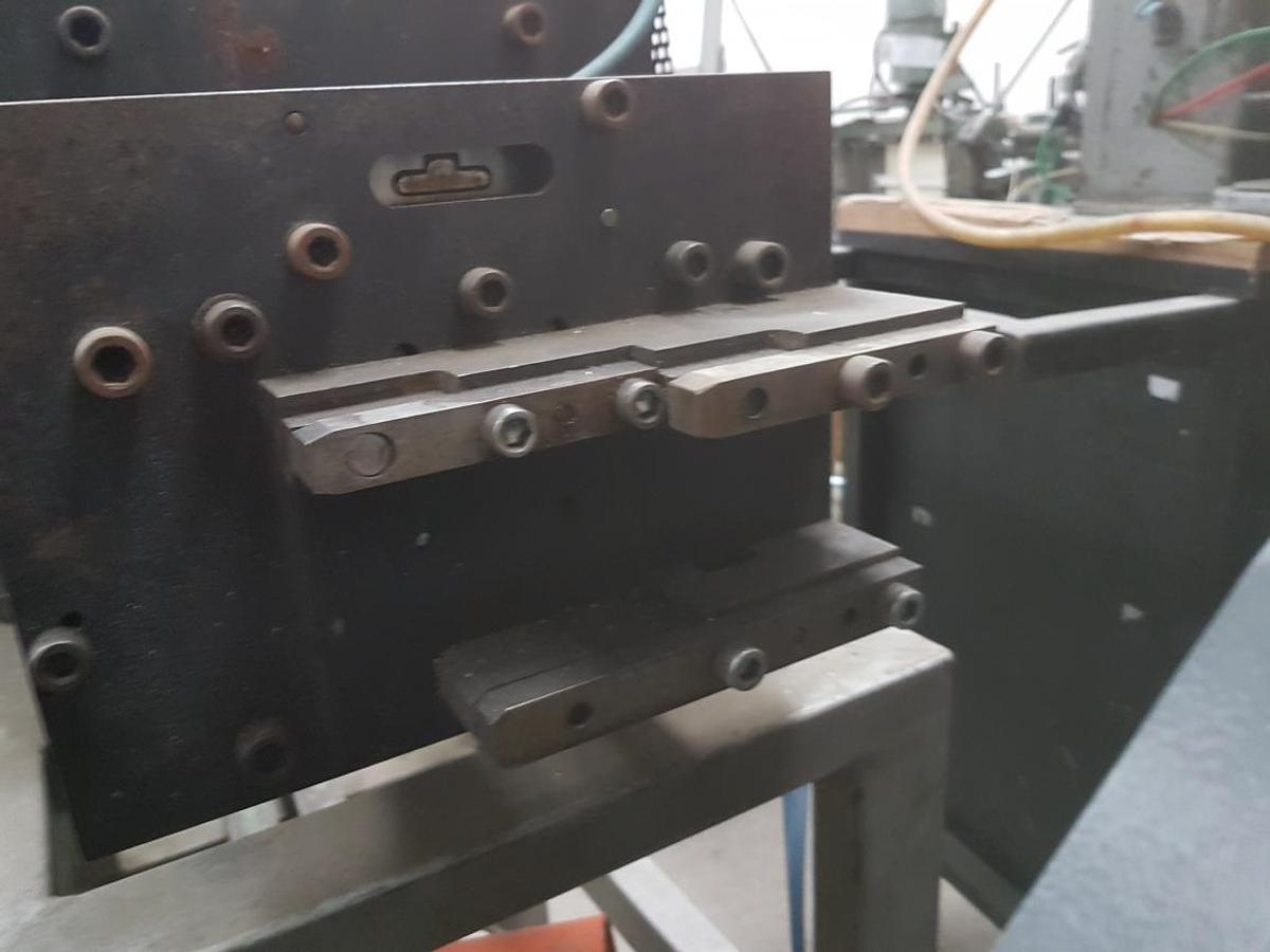 Used HYDROPNEUMATIC MULTIPRESSOR YAWAL