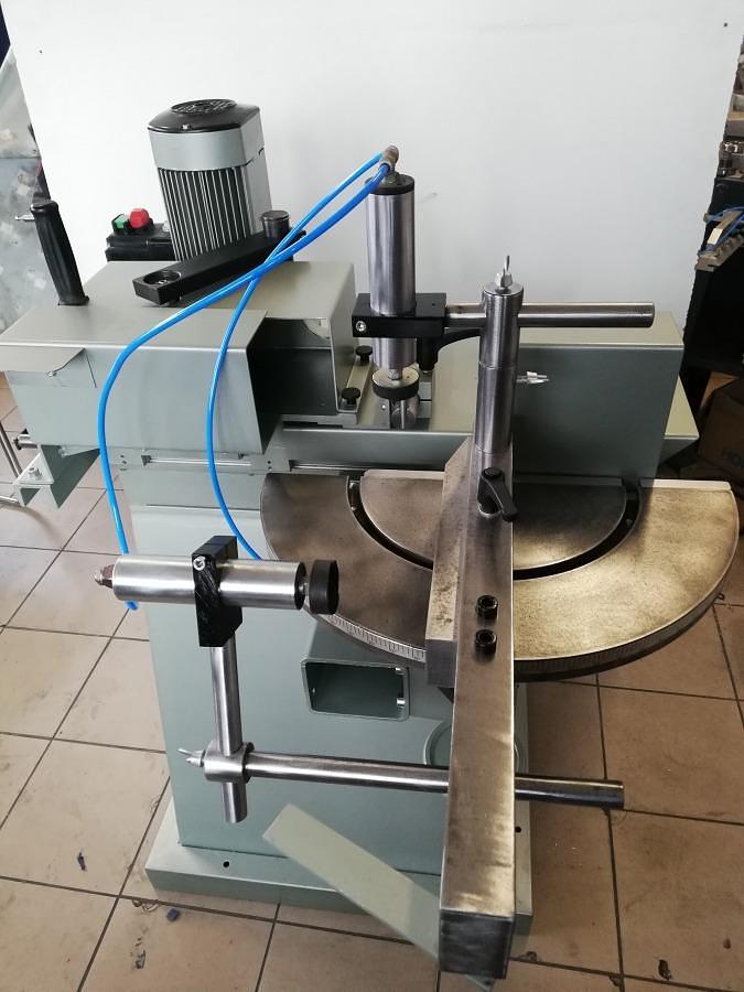 Used POLE MILLING MACHINE GRAULE AKF 6/250