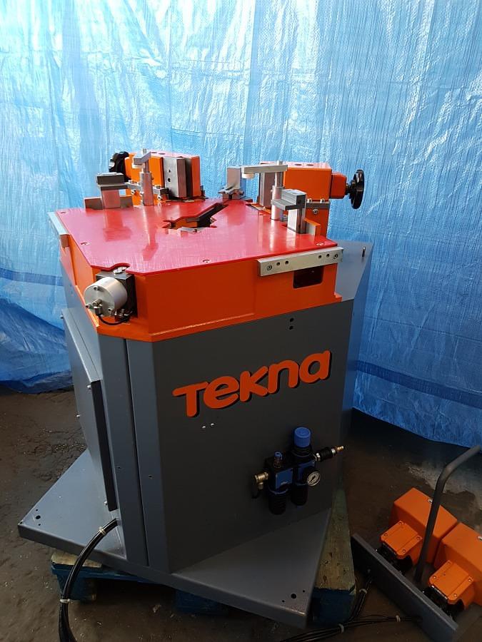 Used CRIMPING MACHINE FOR ALUMINIUM PROFILES TEKNA TK 266 / SB YEAR 2002
