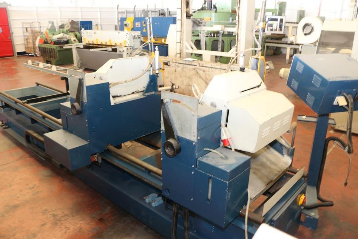 Used AUTOMATIC DOUBLE-HEADED SAW MECAL ARGUS SW 452