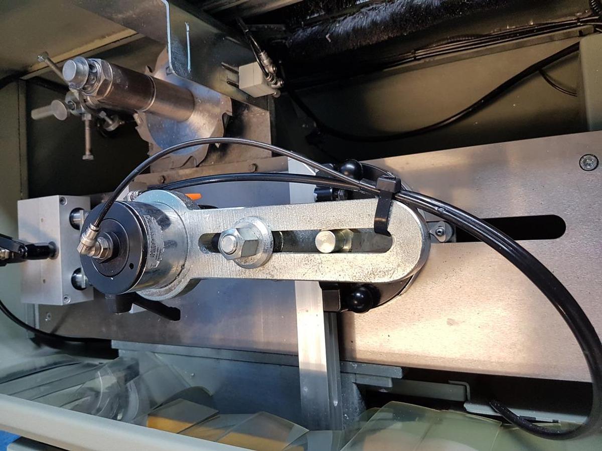 Used RINALDI LILIPUT 320M INSO MILLING MACHINE YEAR 2010
