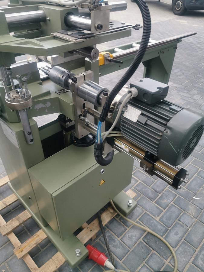 Used SOENEN HENDRIK COPY B MILLING MACHINE