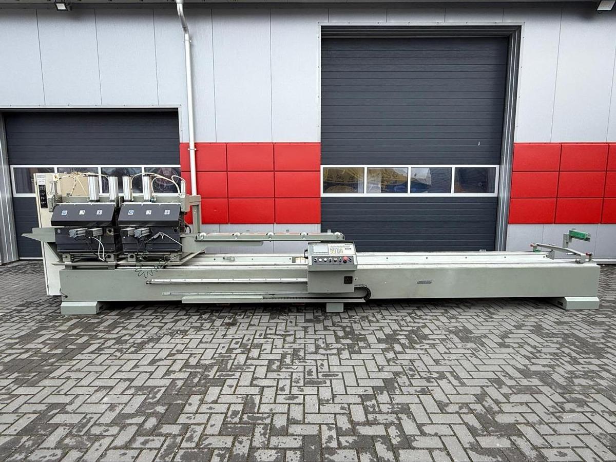 Used AUTOMATIC DOUBLE-HEADED STEEL SAW EMMEGI TRD FERRO 2 LIBRA TU/5 YEAR 2011