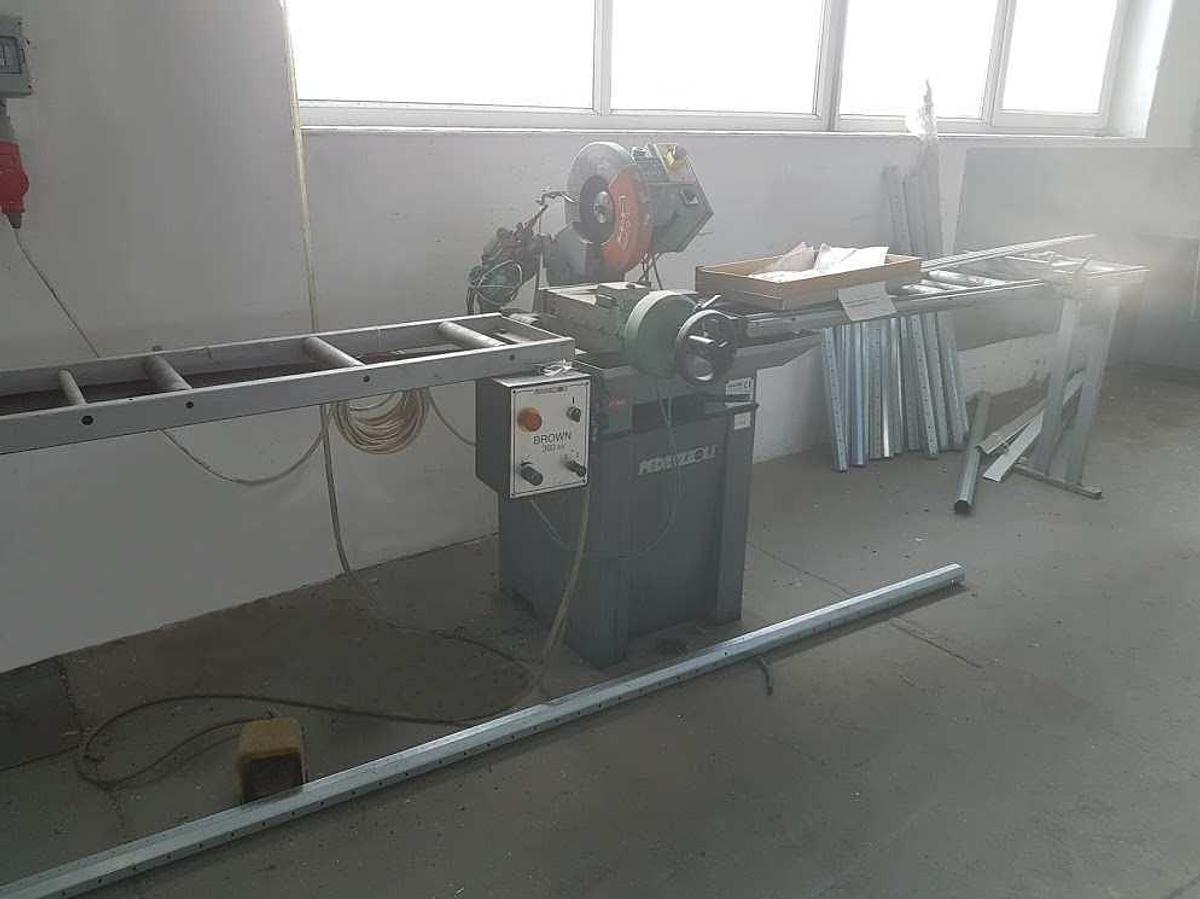 Used PEDRAZZOLI BROWN 300 S.A. REINFORCEMENT SAW/CUTTING MACHINE. YEAR 1998