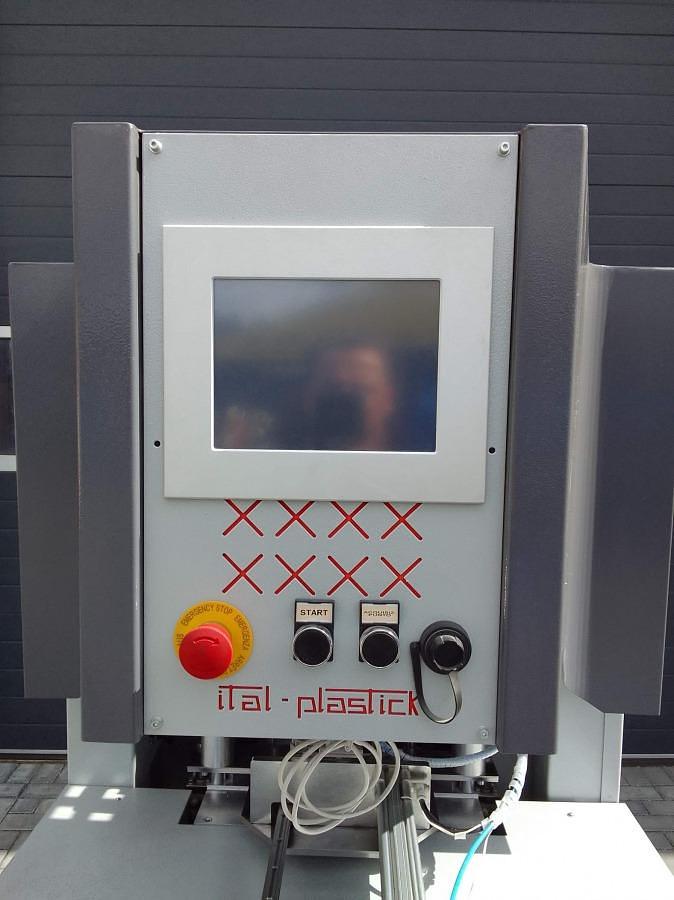 Używane OCZYSZCZARKA ITAL-PLASTICK PA-2 CNC START ROK 2020