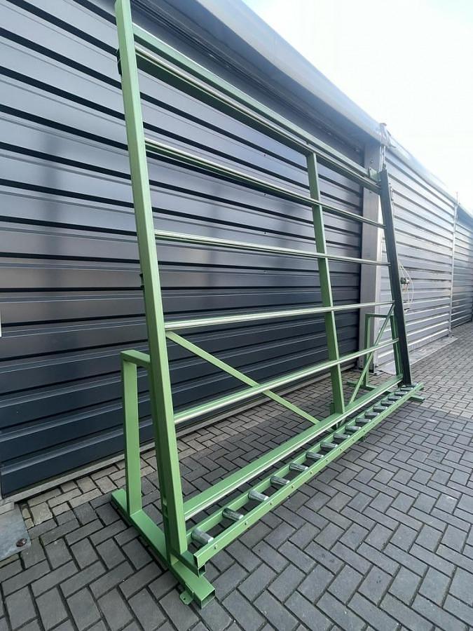 Używane PRASA DO KONTROLI I SZKLENIA URBAN
