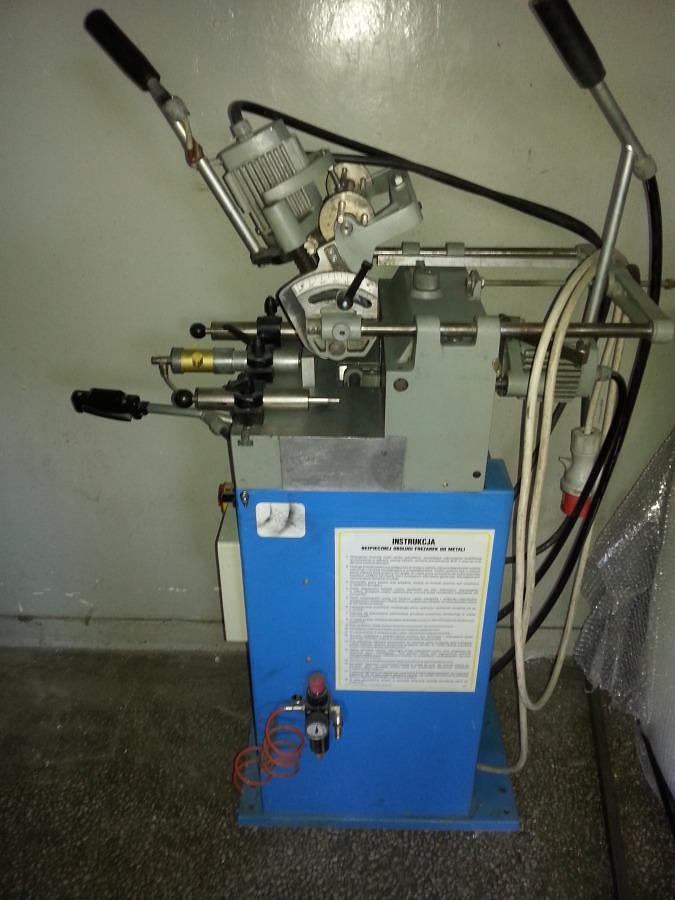 Used DRAIN MILLING MACHINE PERTICI ML 142 UNIVER YEAR 2000