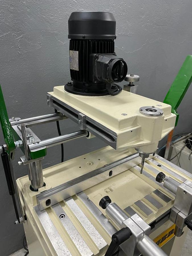 Używane FREZARKO - KOPIARKA DO STOLARKI ALUMINIOWEJ LGF TRACER