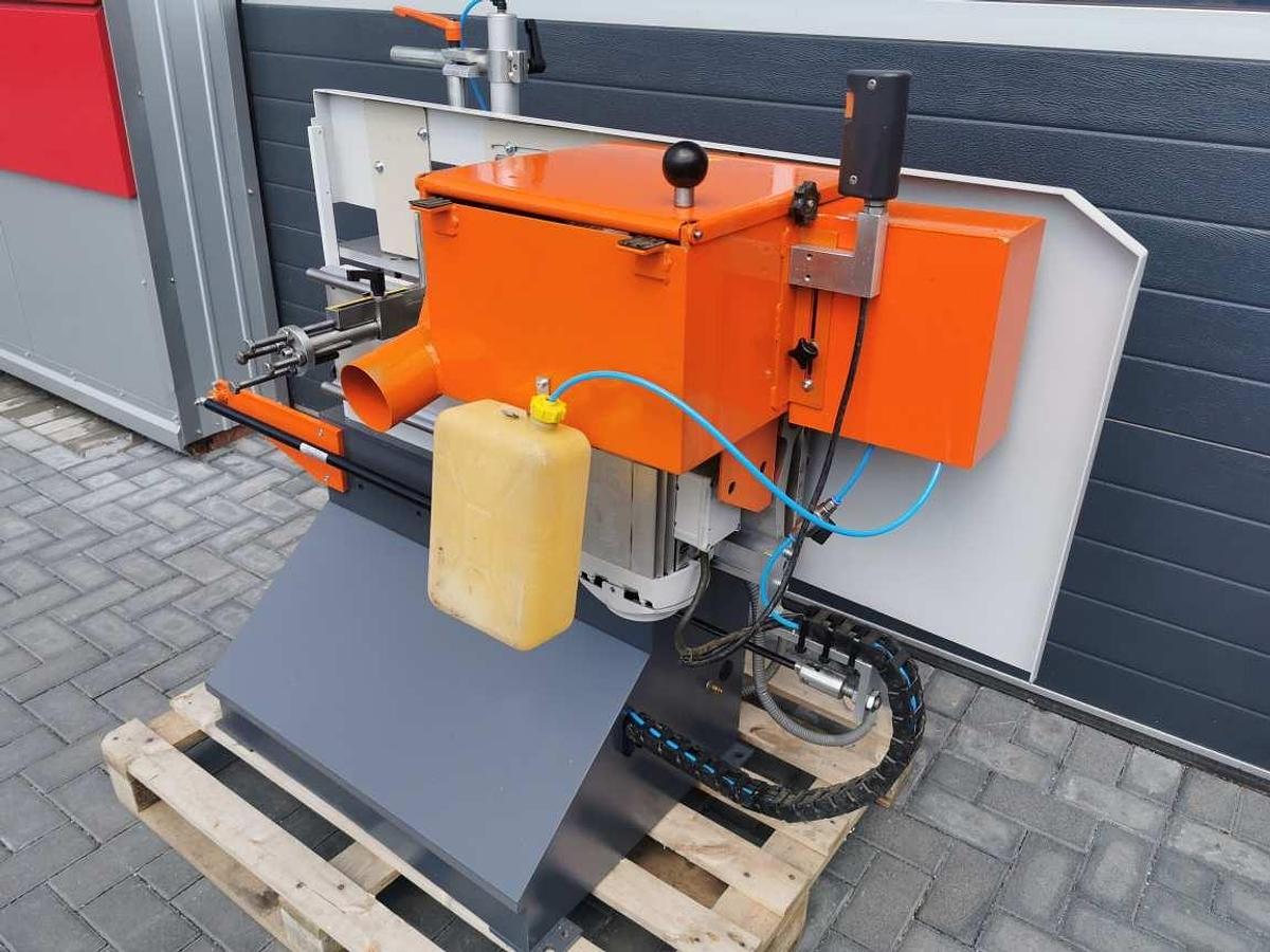 Used ELUMATEC POST MILLING MACHINE AF 222