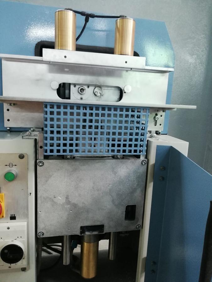 Używane KLAMKOWNICA AUTOMAT ROTOX FBO 224 ROK 2005