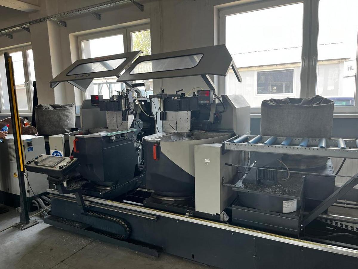 Używane PIŁA AUTOMATYCZNA DWUGŁOWICOWA ELUMATEC DG 244/02 ROK 2010