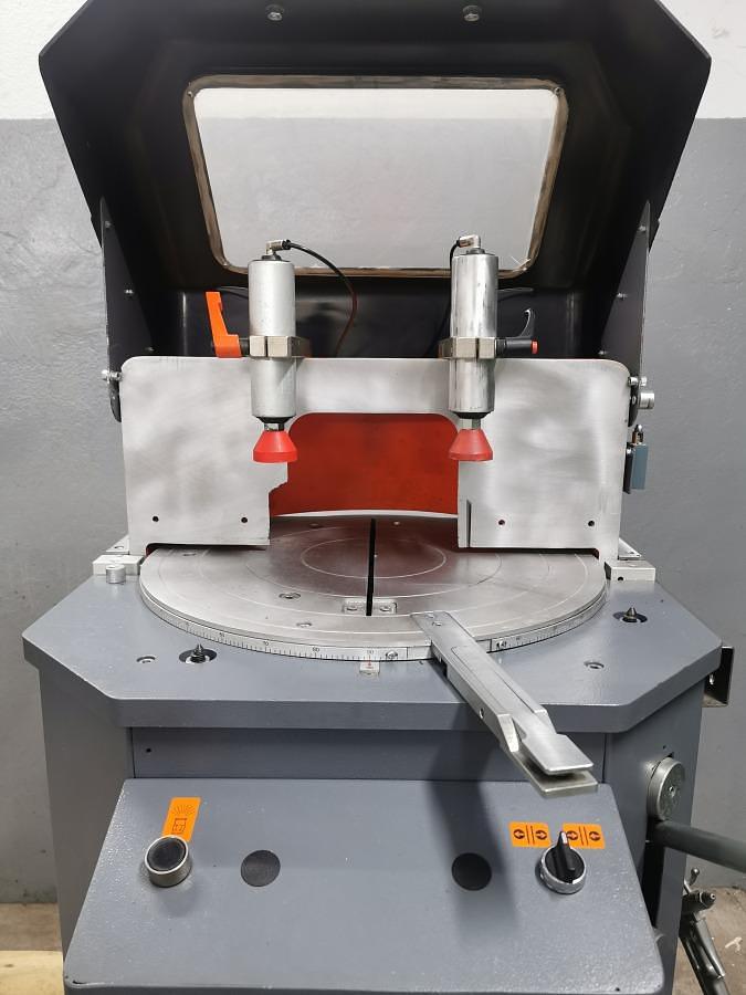 Used TEKNA TK 101M SINGLE HEAD SAW YEAR 2002