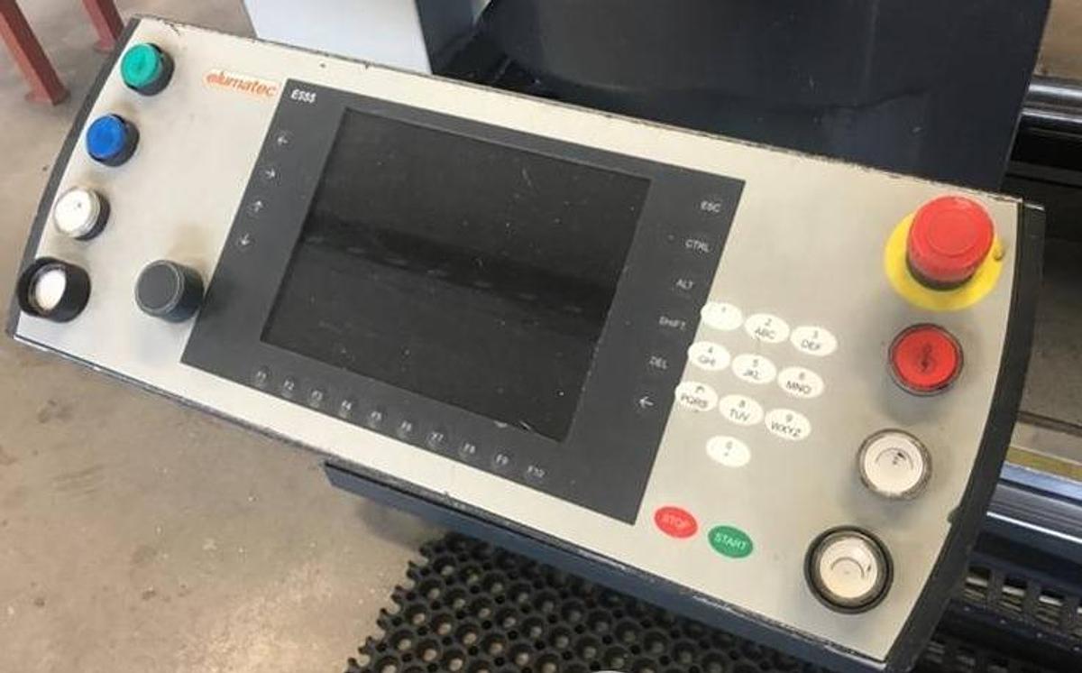 Używane PIŁA DWUGŁOWICOWA / AUTOMATYCZNA ELUMATEC DG 244 / 02 ROK 2006