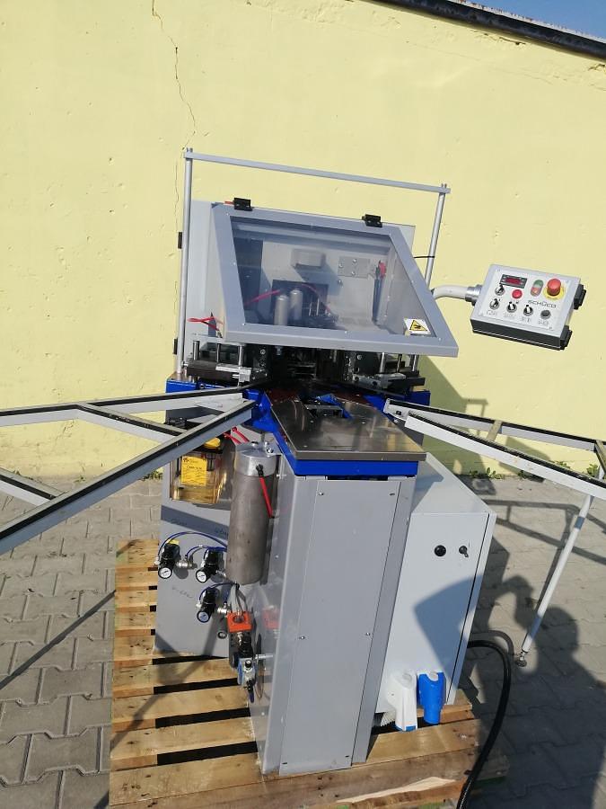 Used CORNERING MACHINE SCHUCO CC 120 A YEAR 2011