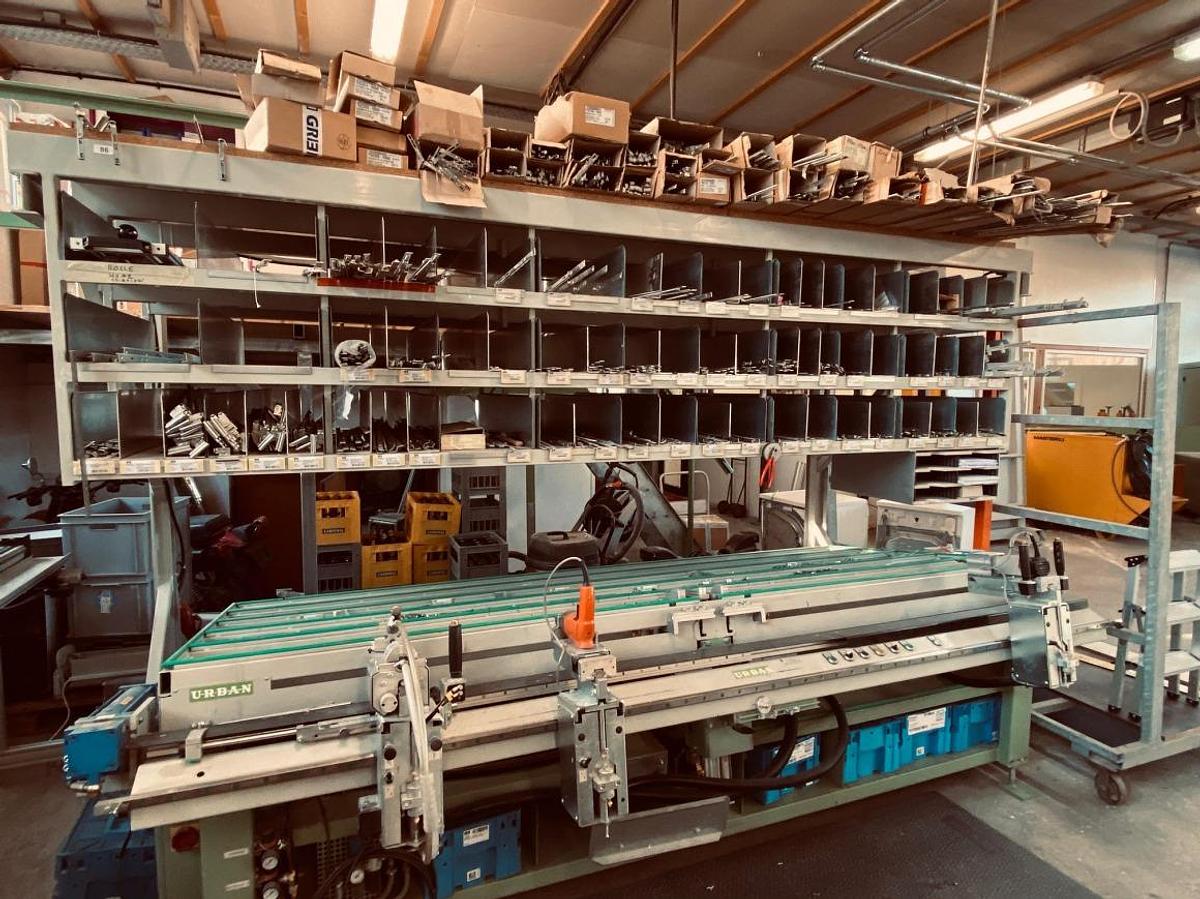 Used URBAN FAS 320 FITTING TABLE YEAR 2010
