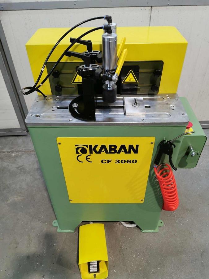 Używane FREZARKA DO SŁUPKA AUTOMATYCZNA KABAN CF 3060 ROK 2008