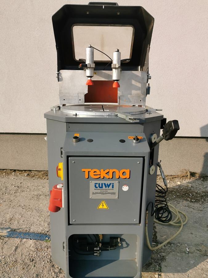 Used TEKNA TK 101M SINGLE HEAD SAW YEAR 2002