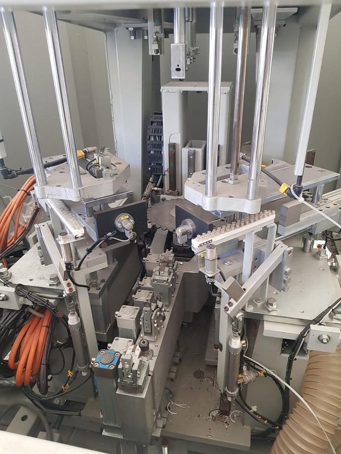 Used CNC URBAN CC SV 530 / 4B WITH TURNING STATION YEAR 2012