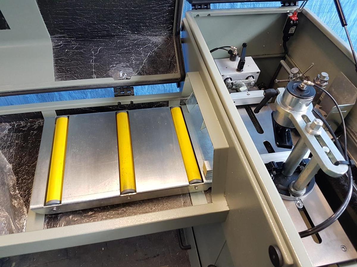 Used RINALDI LILIPUT 320M INSO MILLING MACHINE YEAR 2010