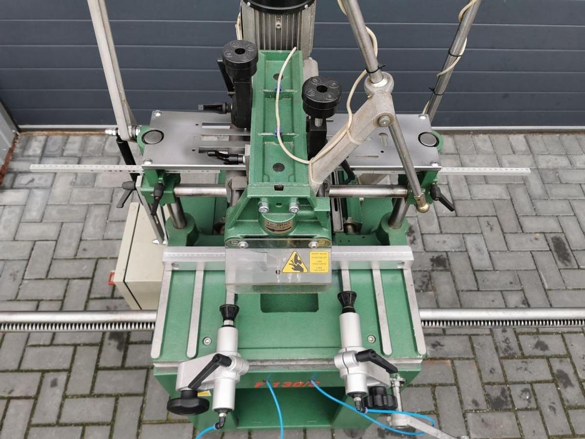 Used MILLING AND COPYING MACHINE (HANDLE) STB F 130/S