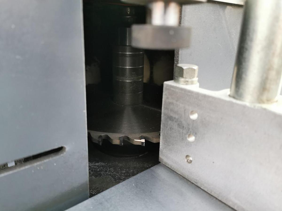 Used ELUMATEC POST MILLING MACHINE AF 223 /01 YEAR 2014