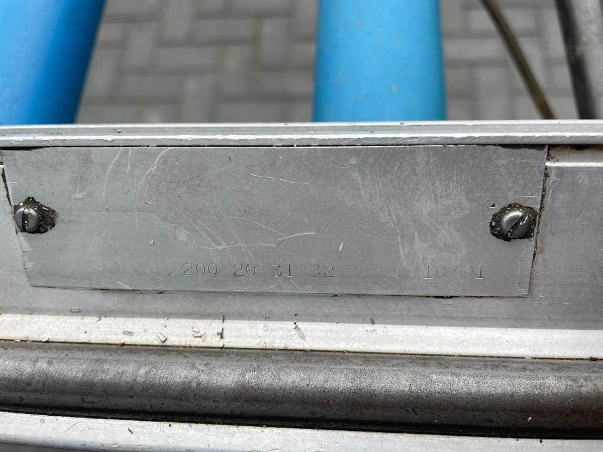 Używane PODAJNIK ROLKOWY Z SYSTEMEM POMIAROWYM MMS 200