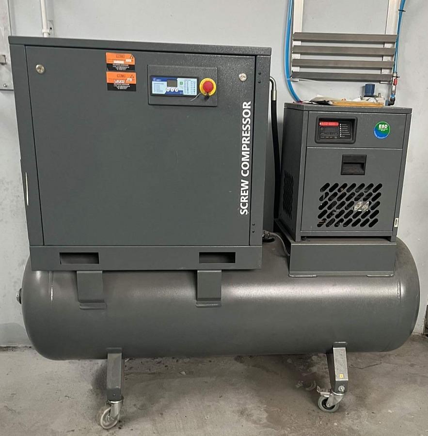 Used SCREW COMPRESSOR WALTER SKTG 7.5 P YEAR 2020