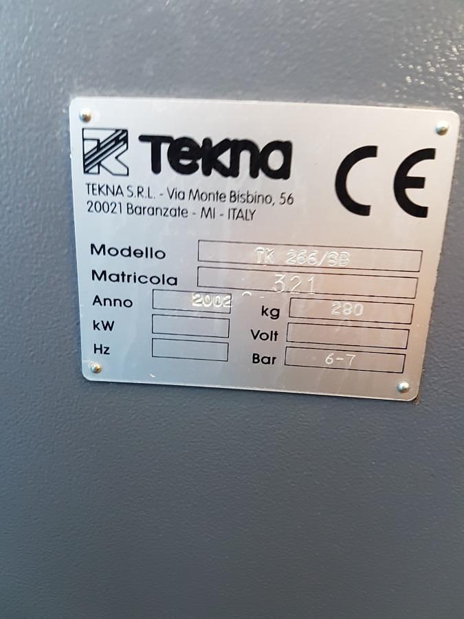 Używane ZAGNIATARKA / ZACISKARKA DO PROFILI ALUMINIOWYCH TEKNA TK 266 / SB ROK 2002