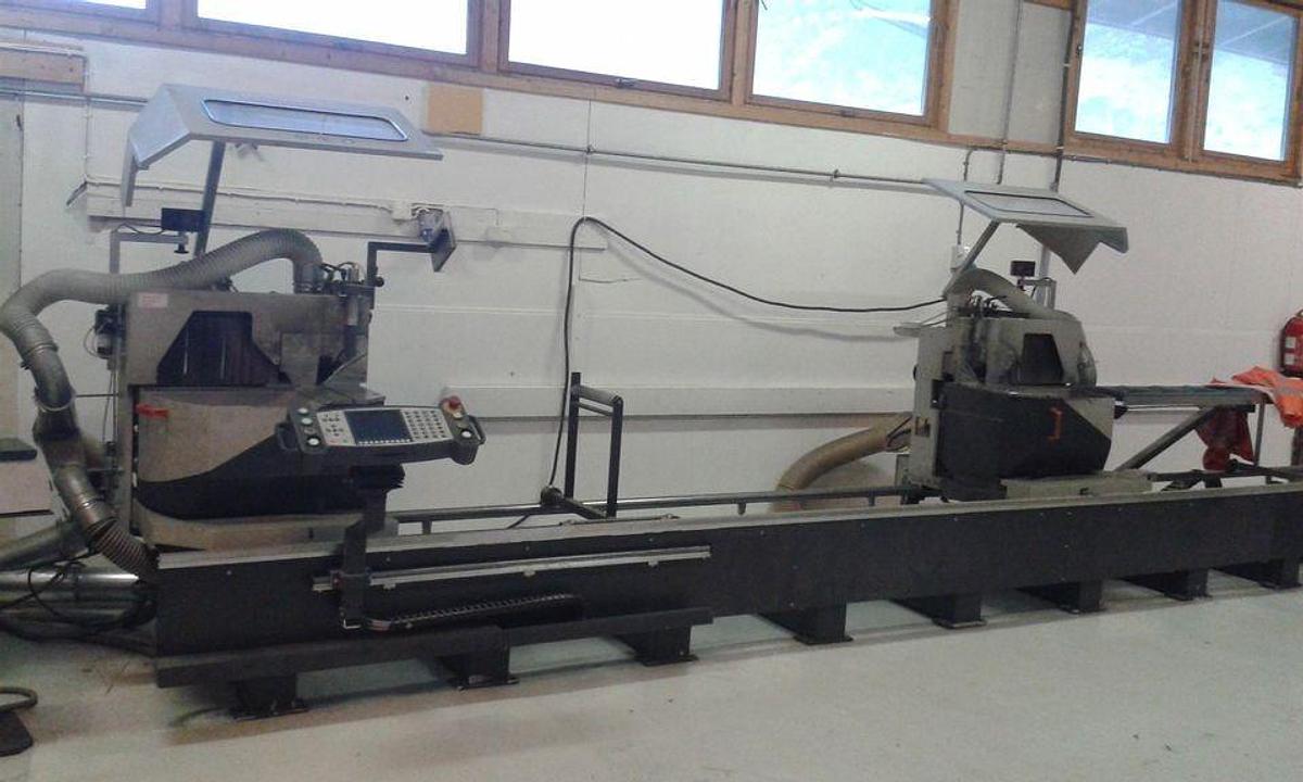 Used ELUMATEC AUTOMATIC SAWING MACHINE / DOUBLE-HEADED DG 104 / 02 YEAR 2003