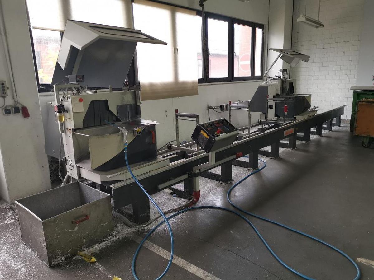 Used AUTOMATIC SAW / DOUBLE HEAD ELUMATEC DG 104 / 02 YEAR 1999
