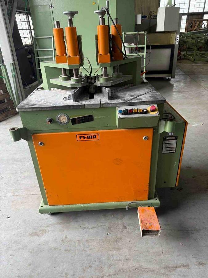 Used HOLLINGER SINGLE HEAD WELDING MACHINE KPSM 4-SBE