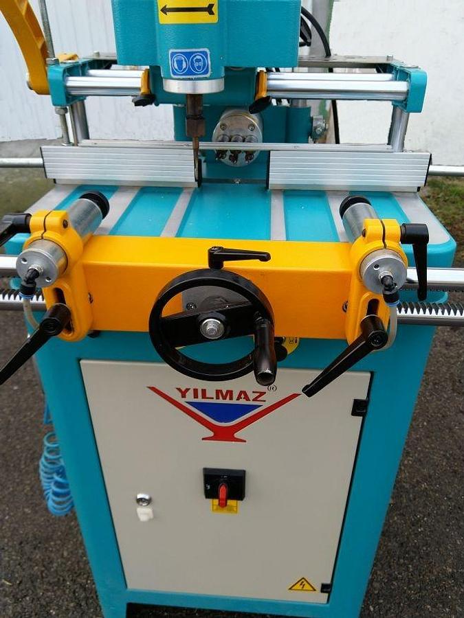 Used MILLING AND COPYING MACHINE (HANDLE) YILMAZ FR 226 YEAR 2016