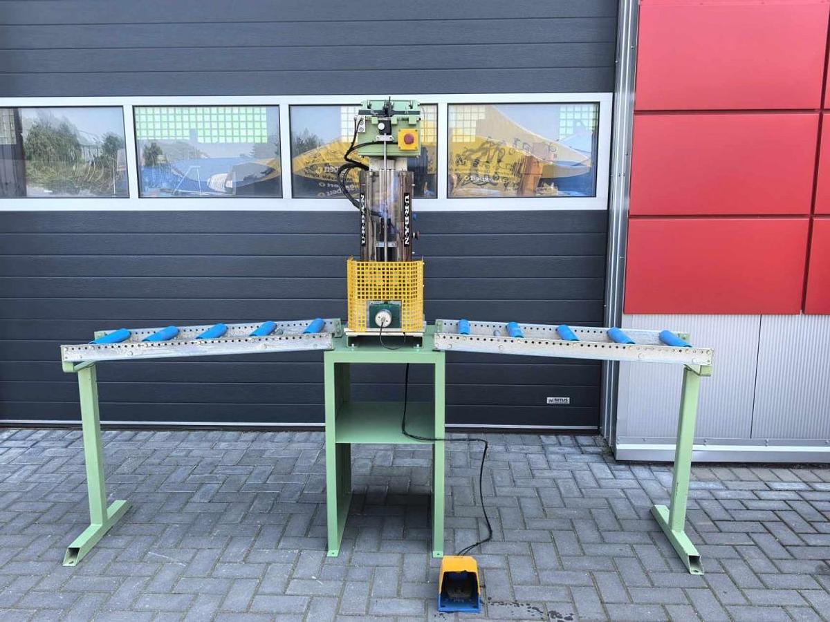 Used URBAN REINFORCEMENT SCREWDRIVER DS 2100 YEAR 2006