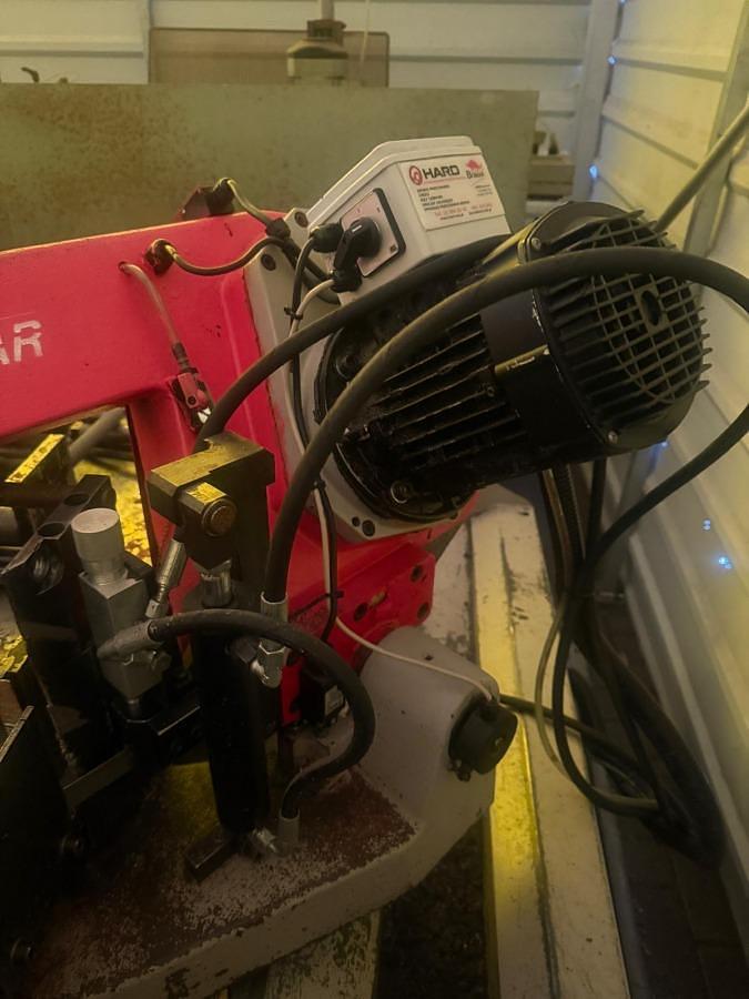 Używane PRZECINARKA TAŚMOWA  AUTOMATYCZNA BOMAR ERGONOMIC 290.250 GAC ROK 2008