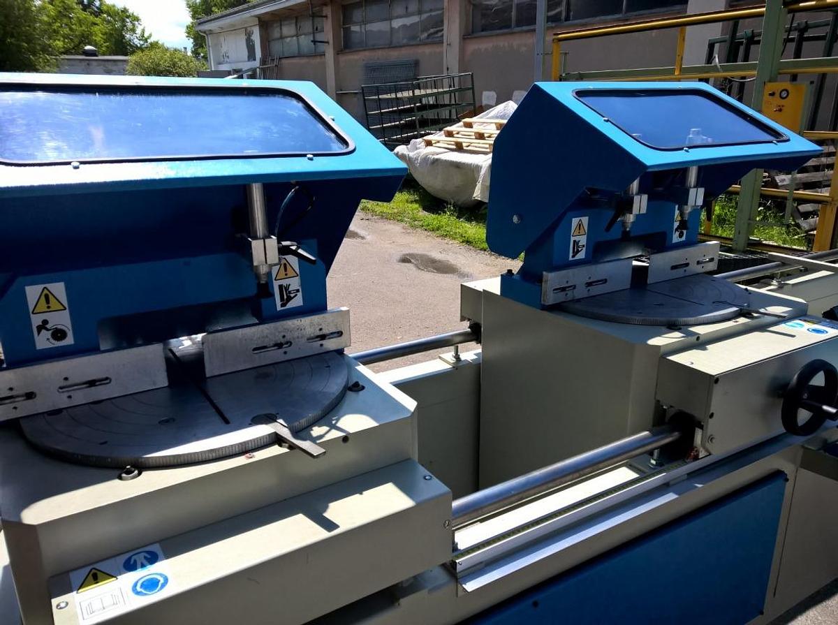 Used DOUBLE-HEADED SAW PREZ-MET DHC 400E YEAR 2009