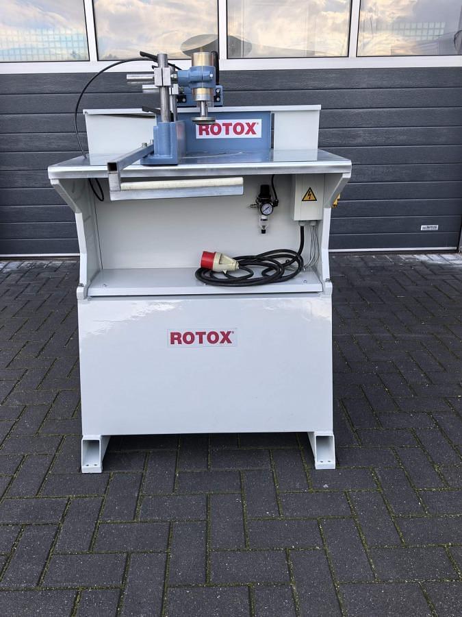 Used POLE MILLING MACHINE ROTOX SAF 366 YEAR 2001