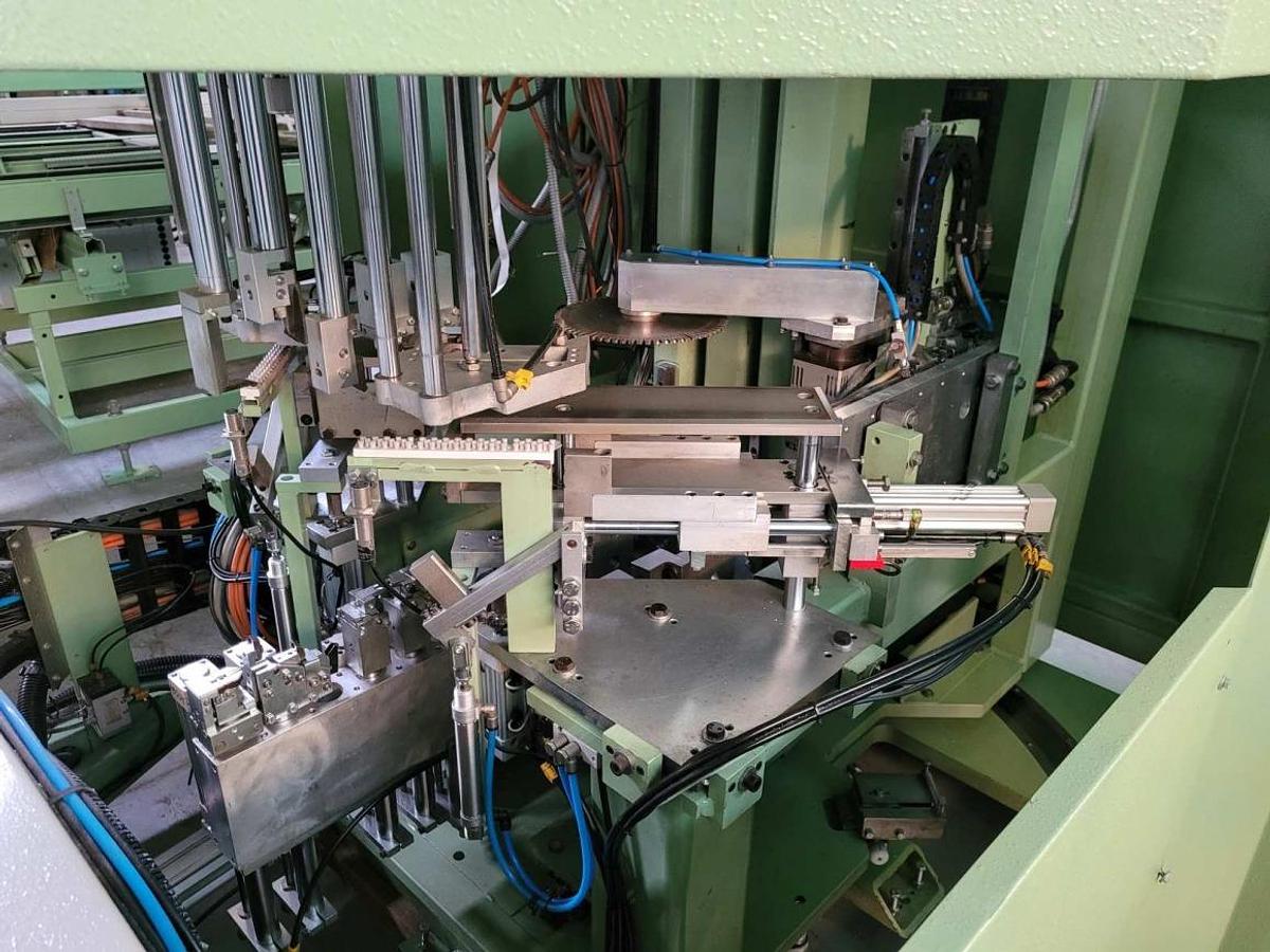 Used CNC BLAST MACHINE URBAN SV 530 YEAR 2008