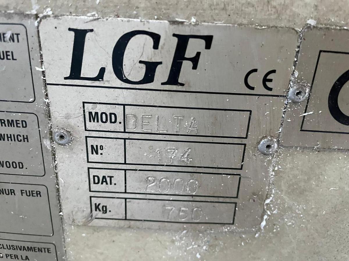 Used DOUBLE-HEADED SAW LGF / PREZ-MET DELTA YEAR 2000