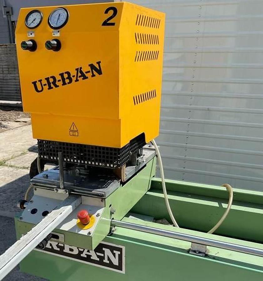Used DOUBLE HEAD WELDING MACHINE URBAN AKS 3900 YEAR 2005