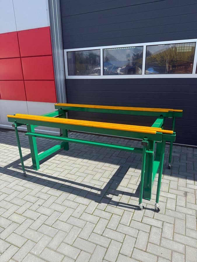 Used ASSEMBLING TABLE