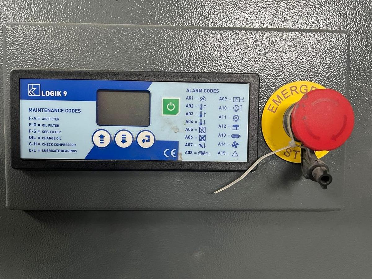 Used SCREW COMPRESSOR WALTER SKTG 7.5 P YEAR 2020