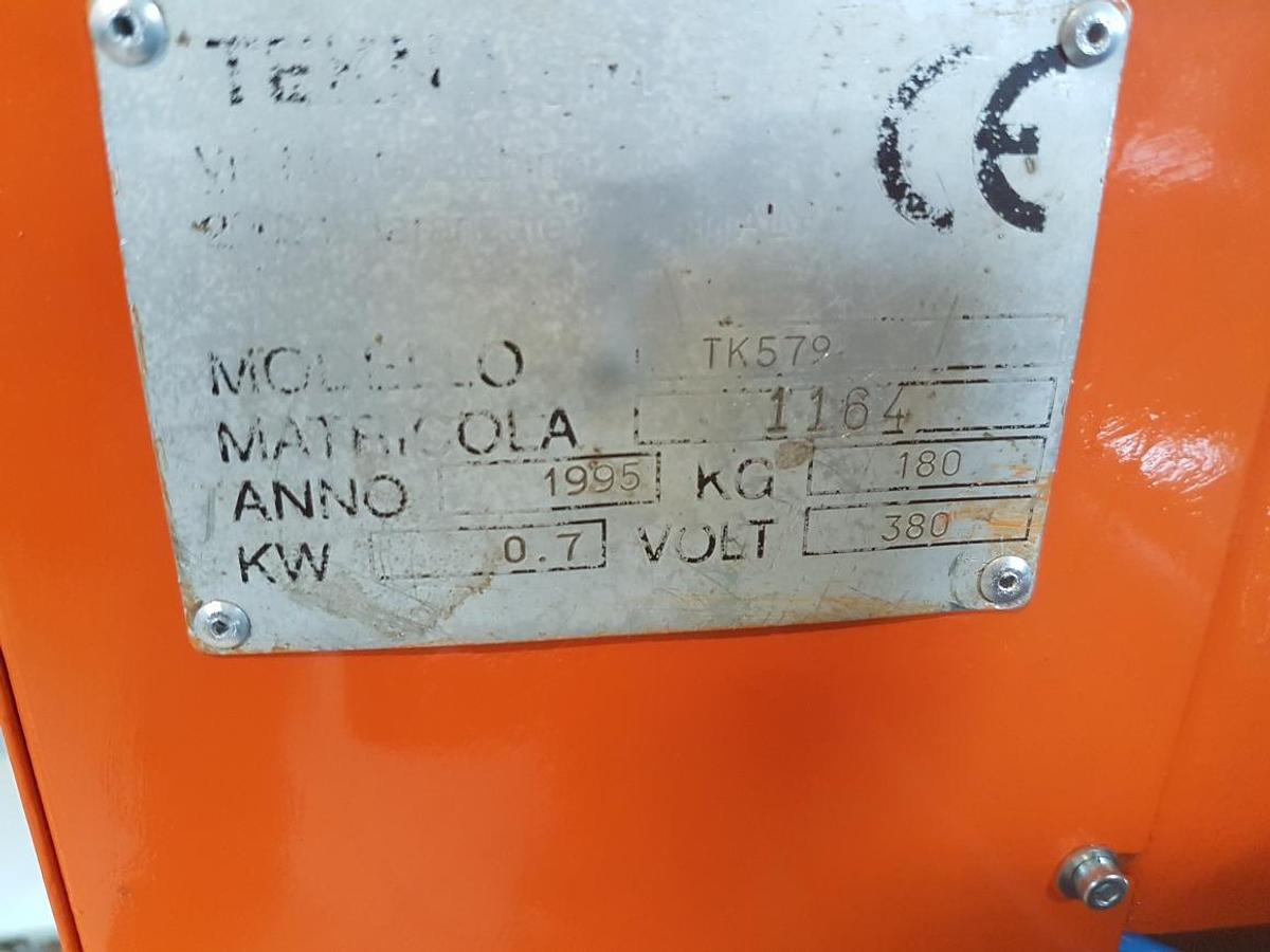 Used MILLING AND COPYING MACHINE TEKNA TK 579